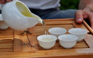 07988ee4912f5327580940e76800db2e