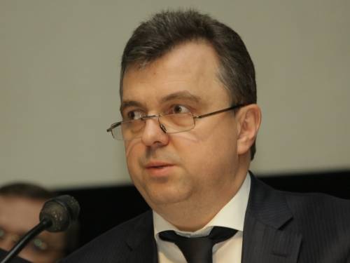 C62d195558a6427f0c63abba3fece7d7