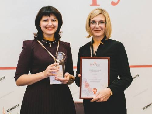 09b85727f6615378b108143f7ddb5427