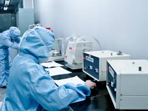 304da5f81272625f73f7a3f425871de1