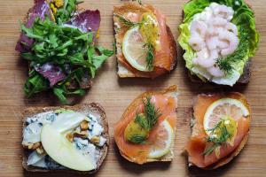 50a3b7ecc674c7688321835d9b0f7128