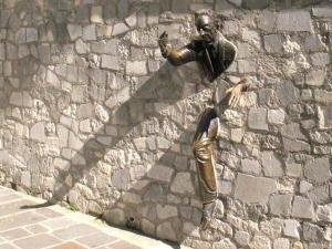 01af9e0e8037f728d98e76cc35451a96