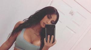 D897e6b9dd9e3212eded9d9edfa7b5a3